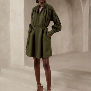 Banana Republic Factory European Linen Midi Dress